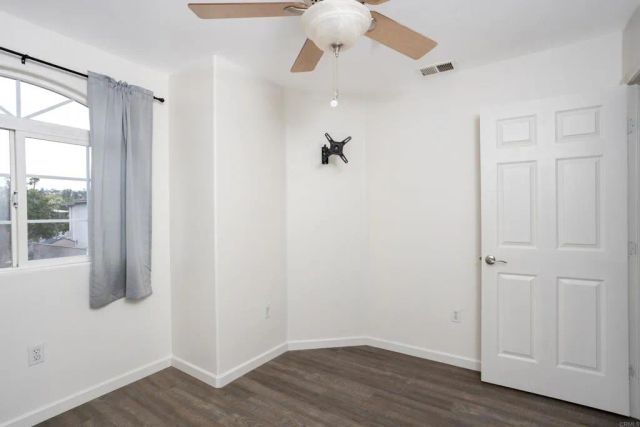 8772 Glen Vista Way, Santee, CA 92071