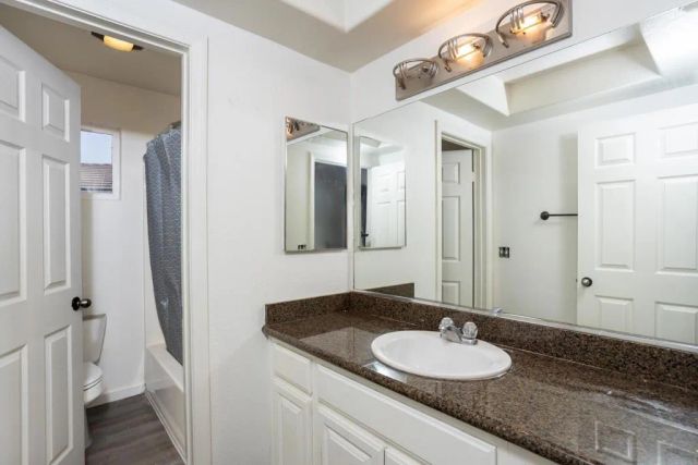 8772 Glen Vista Way, Santee, CA 92071