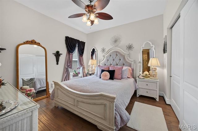 125 Warren Manor B, Highland, IL 62249