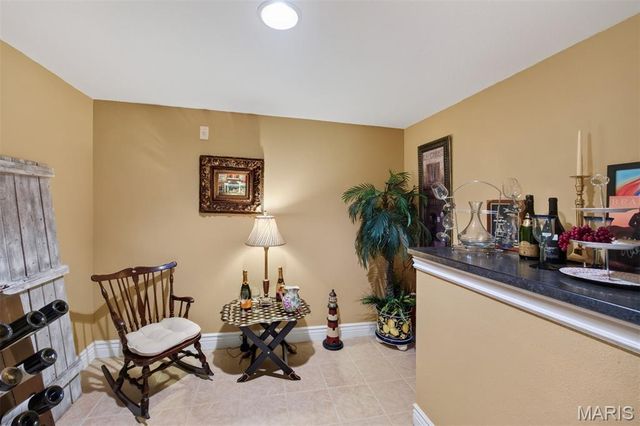125 Warren Manor B, Highland, IL 62249