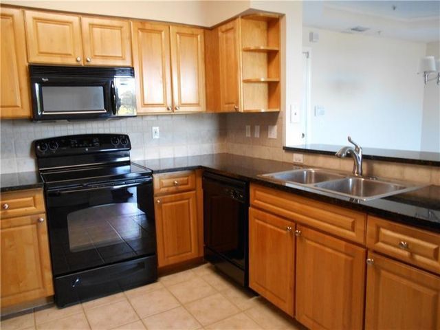 2058 ALTA MEADOWS Lane 2512, Delray Beach, FL 33444