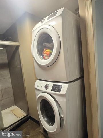 326 BOSLER AVE, Lemoyne, PA 17043