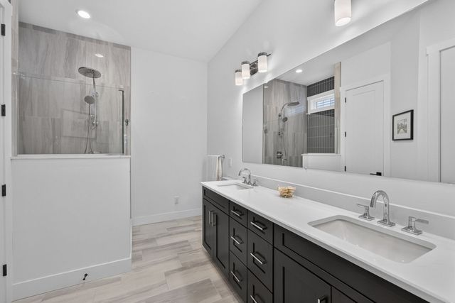 17 Kestrel Heights, Plymouth, MA 02360