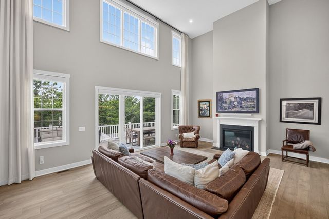 17 Kestrel Heights, Plymouth, MA 02360