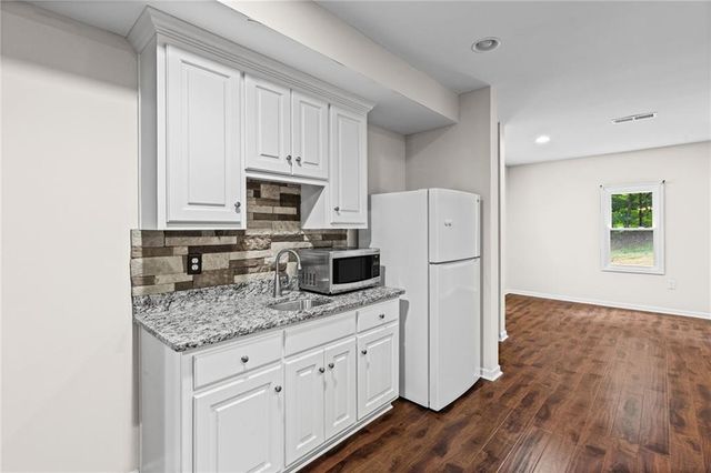 4250 Meadow View Court, Cumming, GA 30041