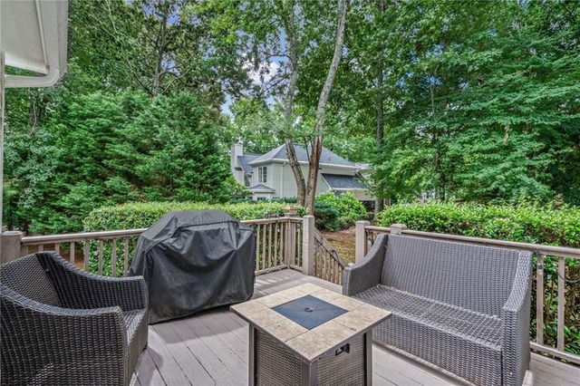 4250 Meadow View Court, Cumming, GA 30041