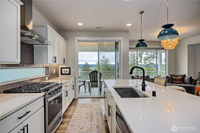 1995 NW Rustling Fir Lane, Silverdale, WA 98383