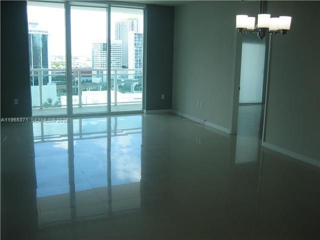 951 Brickell Ave 2207, Miami, FL 33131