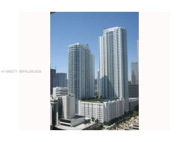 951 Brickell Ave 2207, Miami, FL 33131