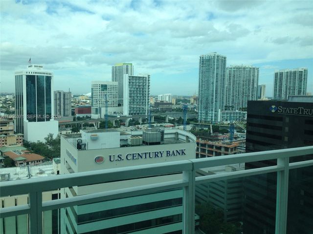 951 Brickell Ave 2207, Miami, FL 33131