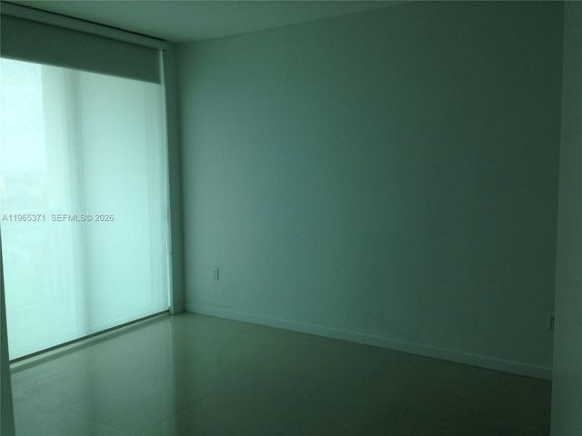 951 Brickell Ave 2207, Miami, FL 33131