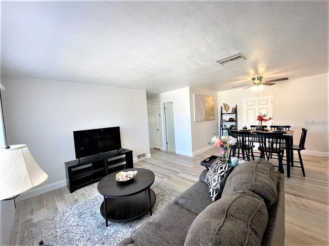 12644 81ST TERRACE, Seminole, FL 33776