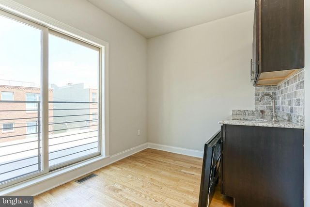 2332 ELLSWORTH ST, Philadelphia, PA 19146