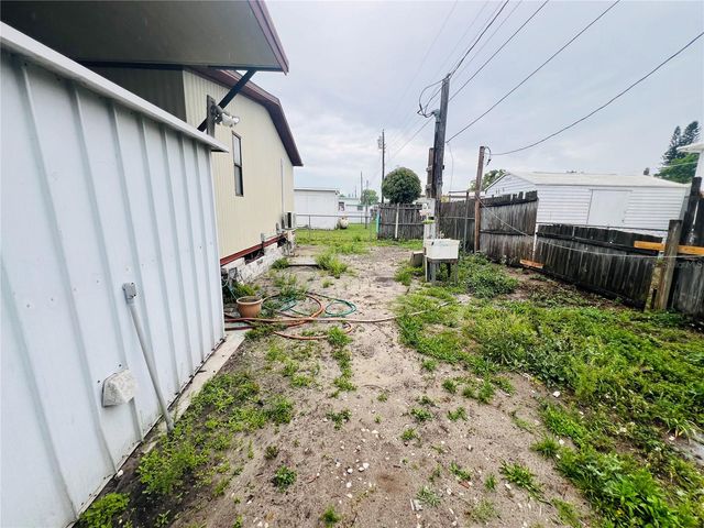 1850 MARY LANE, Holiday, FL 34690