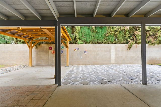 1152 N Noyes Court, Visalia, CA 93291