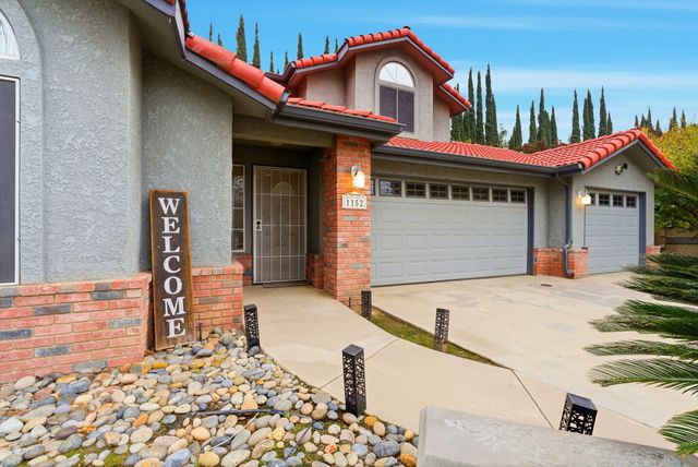 1152 N Noyes Court, Visalia, CA 93291