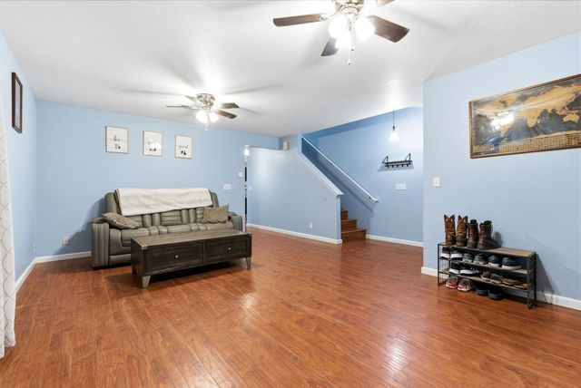 1152 N Noyes Court, Visalia, CA 93291