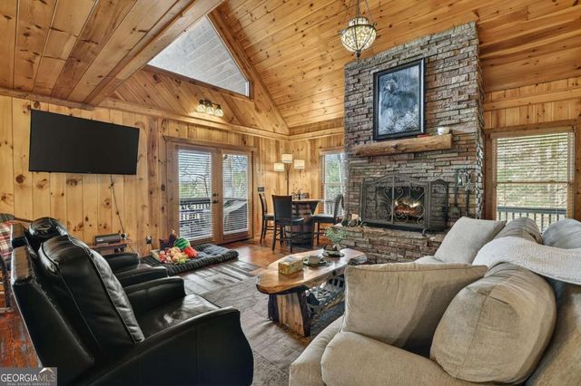 71 Rising Fawn Drive, Mineral Bluff, GA 30559