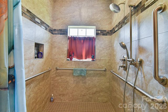 222 Erwin Hills Road, Asheville, NC 28806