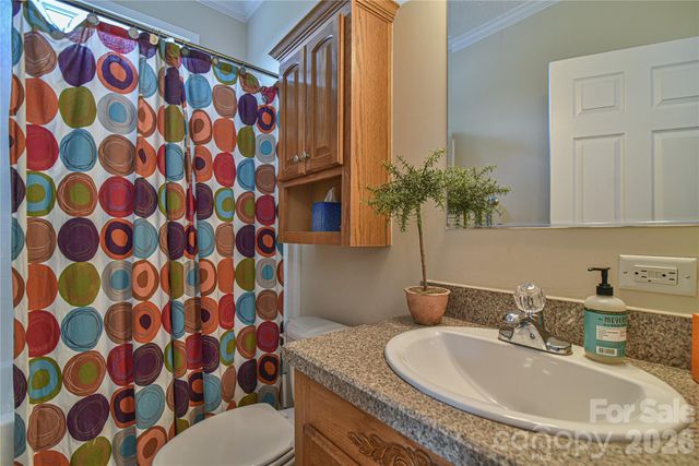 222 Erwin Hills Road, Asheville, NC 28806