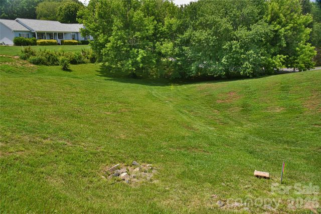 222 Erwin Hills Road, Asheville, NC 28806