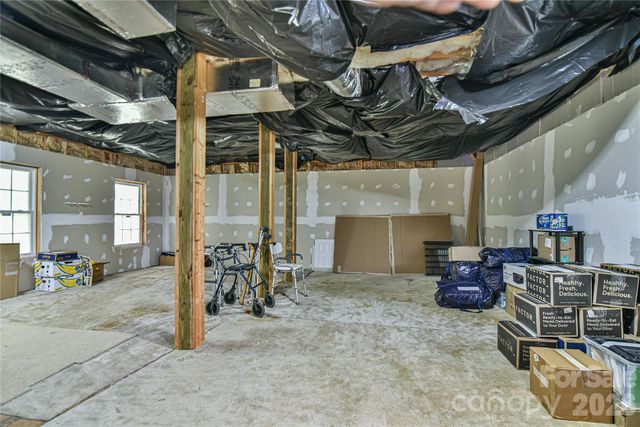 222 Erwin Hills Road, Asheville, NC 28806