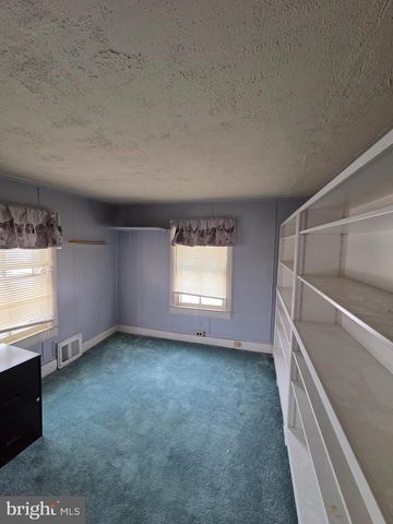 34 WEST AVE, Shiloh, NJ 08353