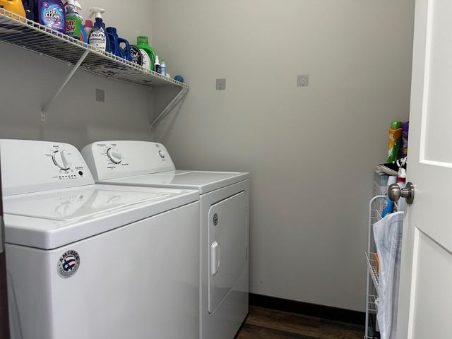 215 8th Avenue NE, Isanti, MN 55040