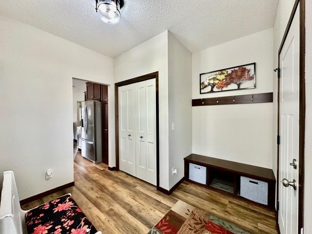 215 8th Avenue NE, Isanti, MN 55040