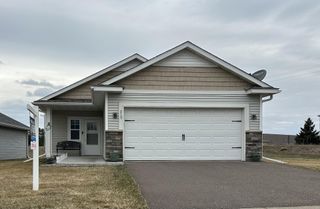 215 8th Avenue NE, Isanti, MN 55040