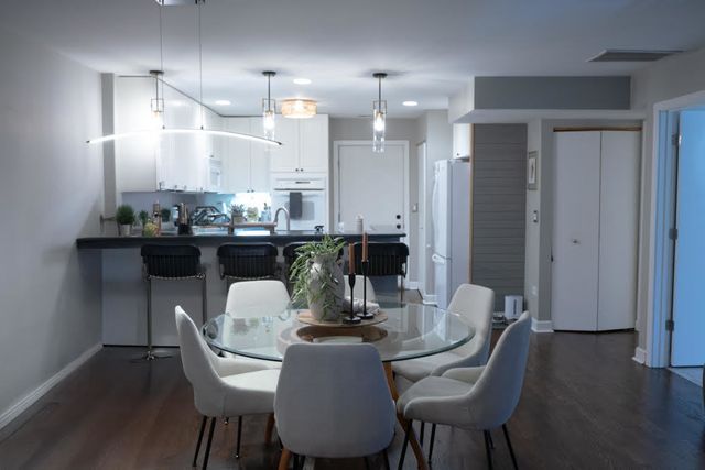 1812 S CLARK Street 16, Chicago, IL 60616