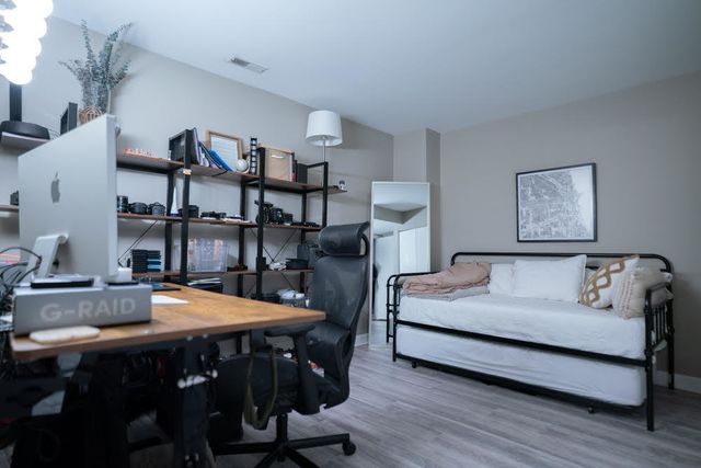 1812 S CLARK Street 16, Chicago, IL 60616