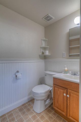 332 Pleasant St, Roseville, CA 95678