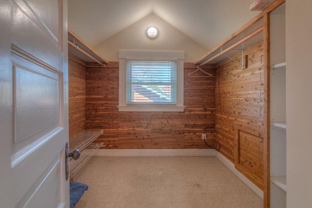 332 Pleasant St, Roseville, CA 95678