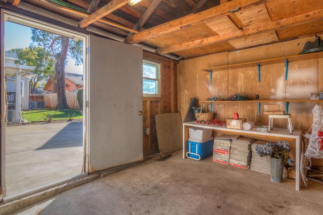 332 Pleasant St, Roseville, CA 95678