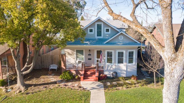 332 Pleasant St, Roseville, CA 95678