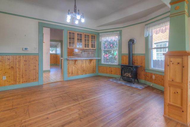 332 Pleasant St, Roseville, CA 95678