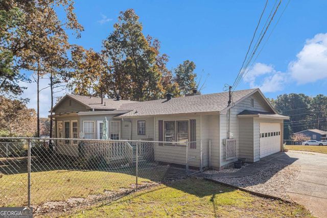 191 Hearthstone Drive S, Newnan, GA 30263