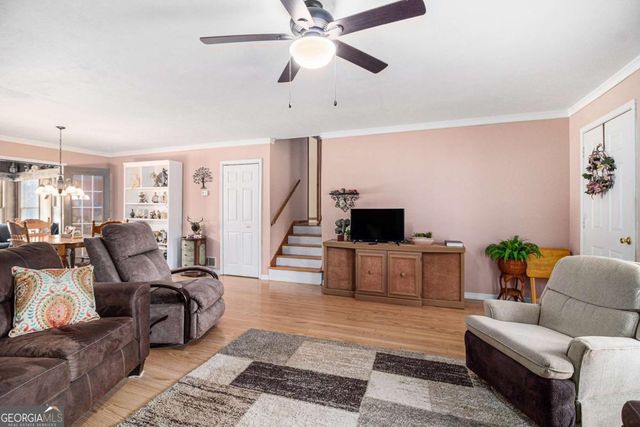 191 Hearthstone Drive S, Newnan, GA 30263