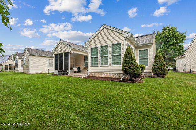 6 S Point Boulevard, Barnegat, NJ 08005