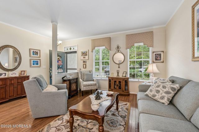 6 S Point Boulevard, Barnegat, NJ 08005