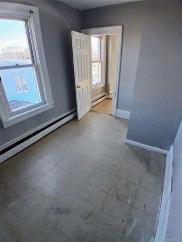 40 Benkard Avenue 3, Newburgh, NY 12550