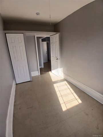 40 Benkard Avenue 3, Newburgh, NY 12550