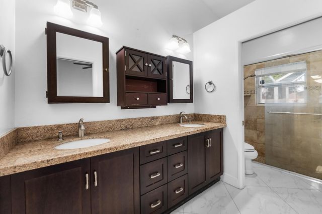 281 N Country Club Boulevard, Boca Raton, FL 33487