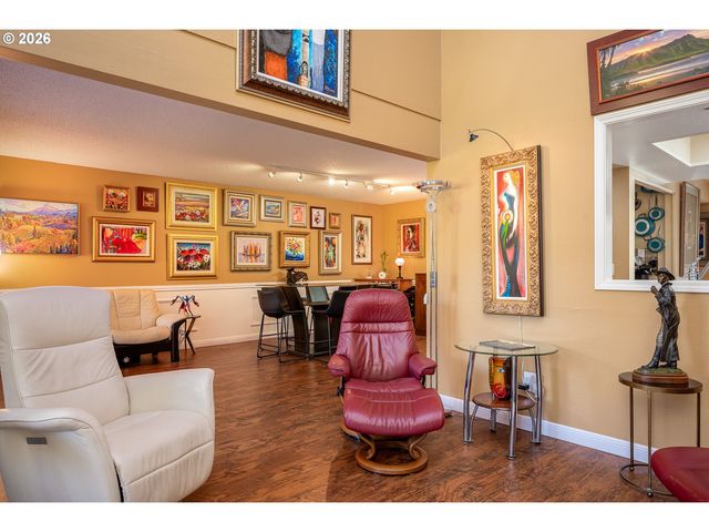 32455 Sw LAKE POINT Ct, Wilsonville, OR 97070