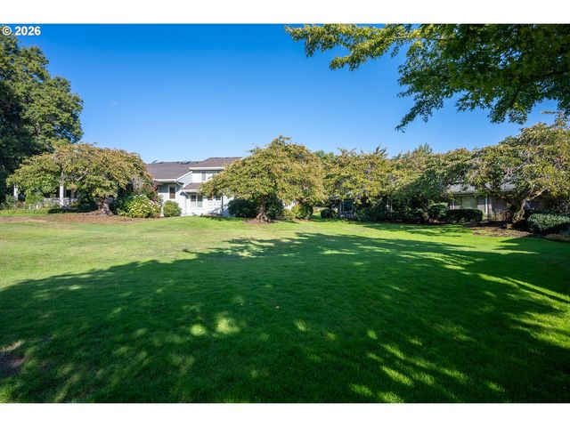 32455 Sw LAKE POINT Ct, Wilsonville, OR 97070