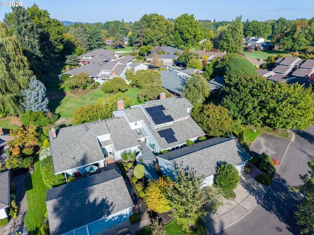 32455 Sw LAKE POINT Ct, Wilsonville, OR 97070