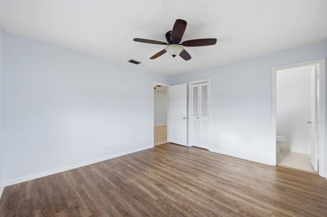 410 W Palm Street B28, Lantana, FL 33462