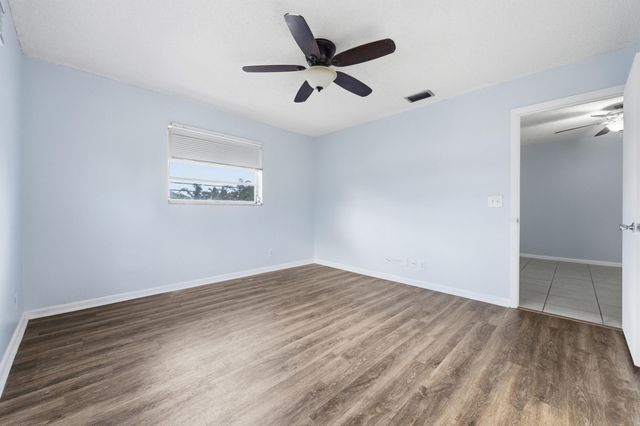 410 W Palm Street B28, Lantana, FL 33462