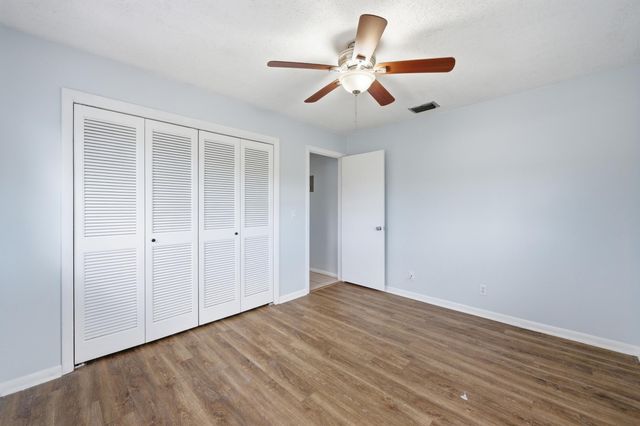 410 W Palm Street B28, Lantana, FL 33462